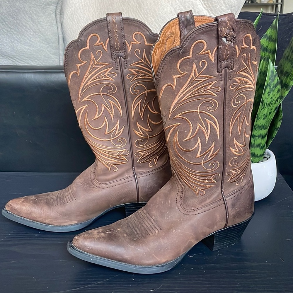 Ariat Women’s Brown Leather Western Boots